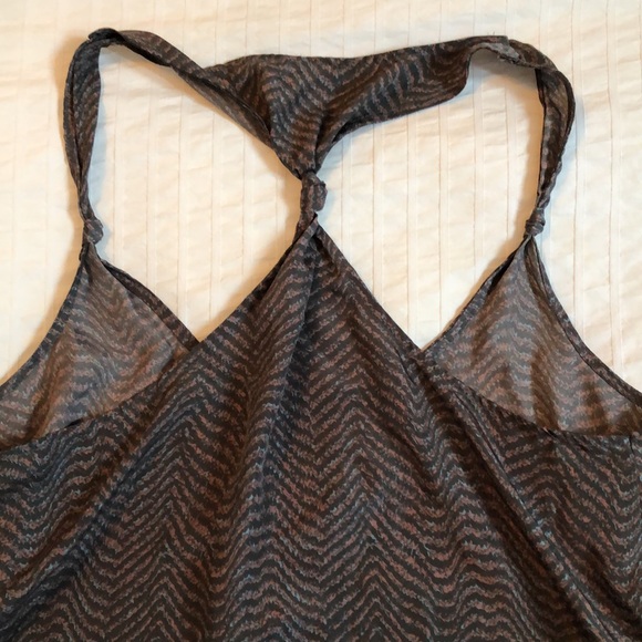 Breezy tank - Picture 3 of 3